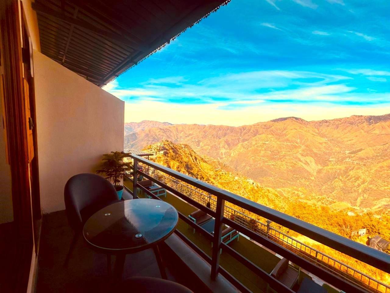 Living On The Edge A Luxury Stay 무소리에 외부 사진