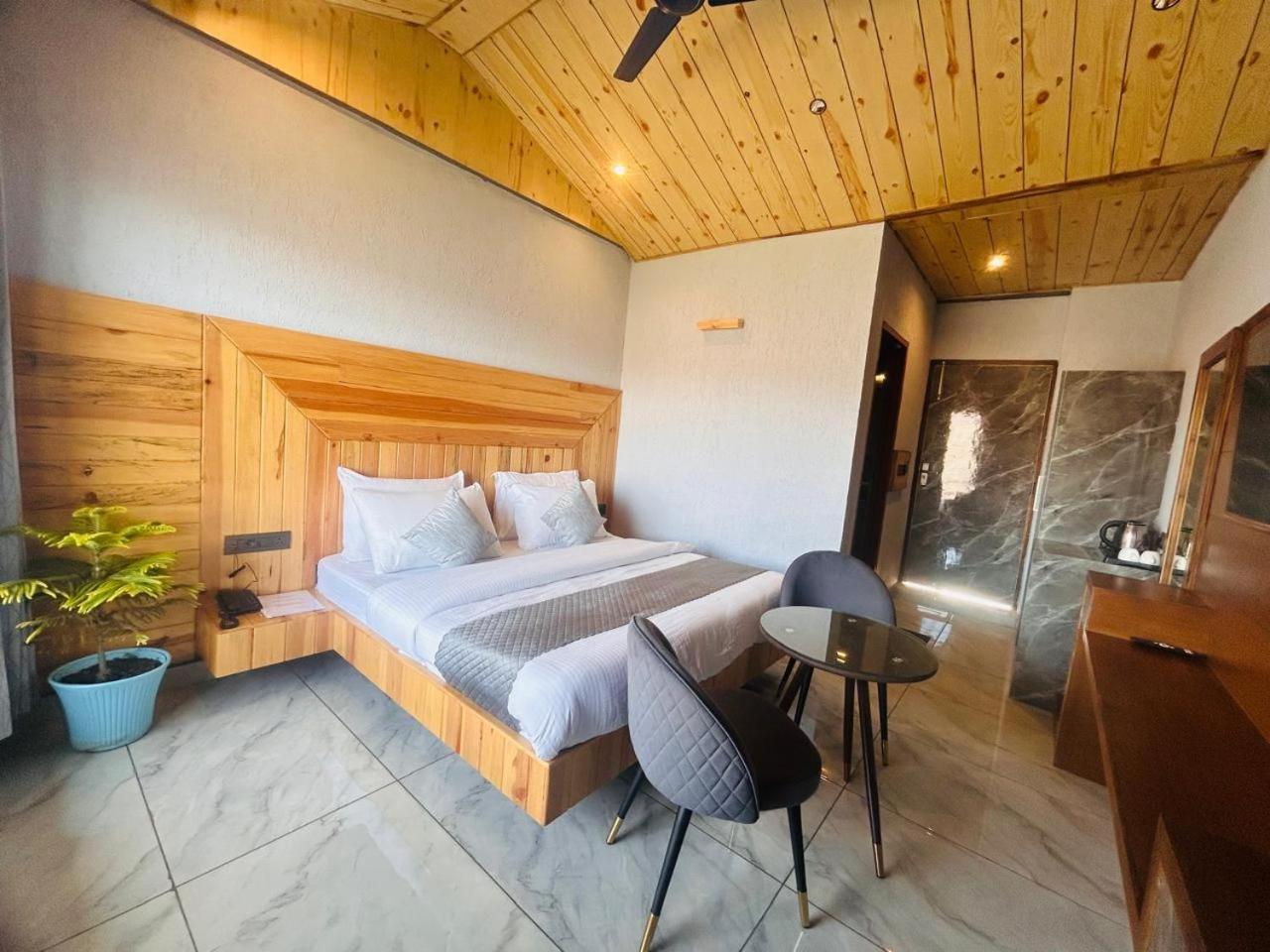 Living On The Edge A Luxury Stay 무소리에 외부 사진