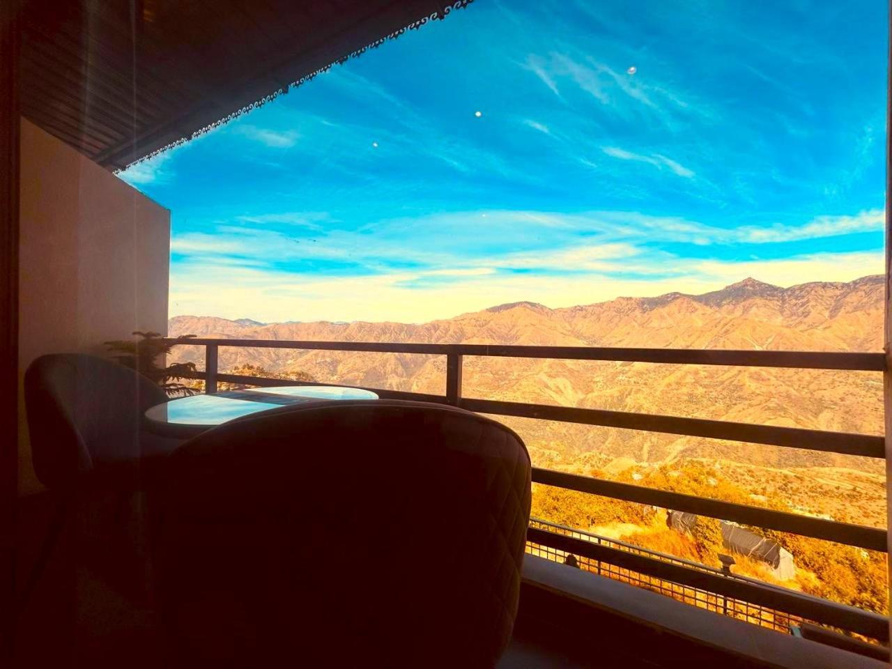 Living On The Edge A Luxury Stay 무소리에 외부 사진