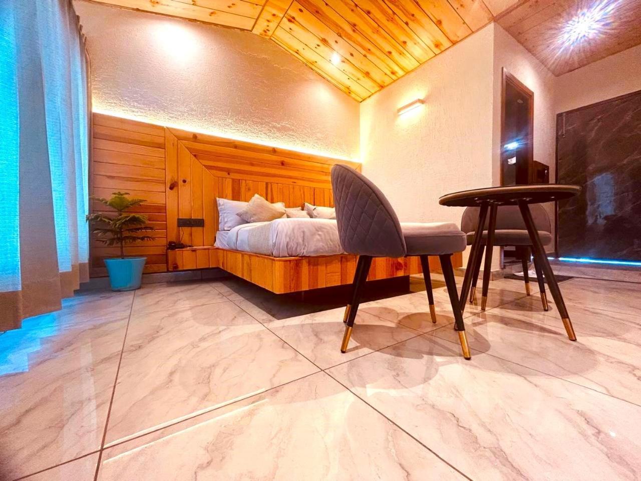 Living On The Edge A Luxury Stay 무소리에 외부 사진