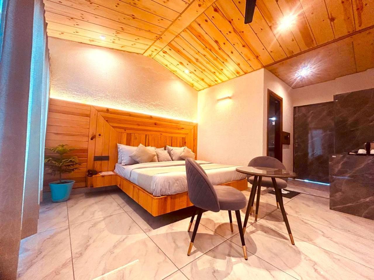 Living On The Edge A Luxury Stay 무소리에 외부 사진