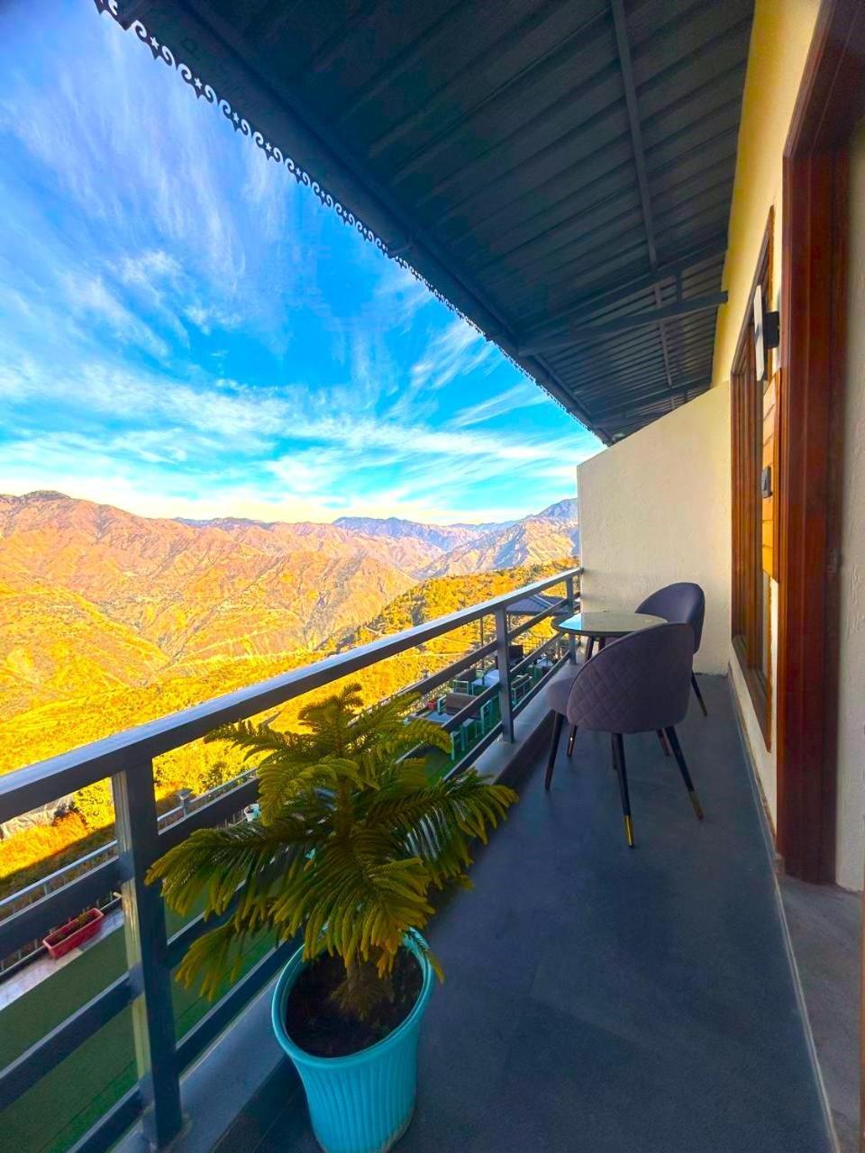 Living On The Edge A Luxury Stay 무소리에 외부 사진
