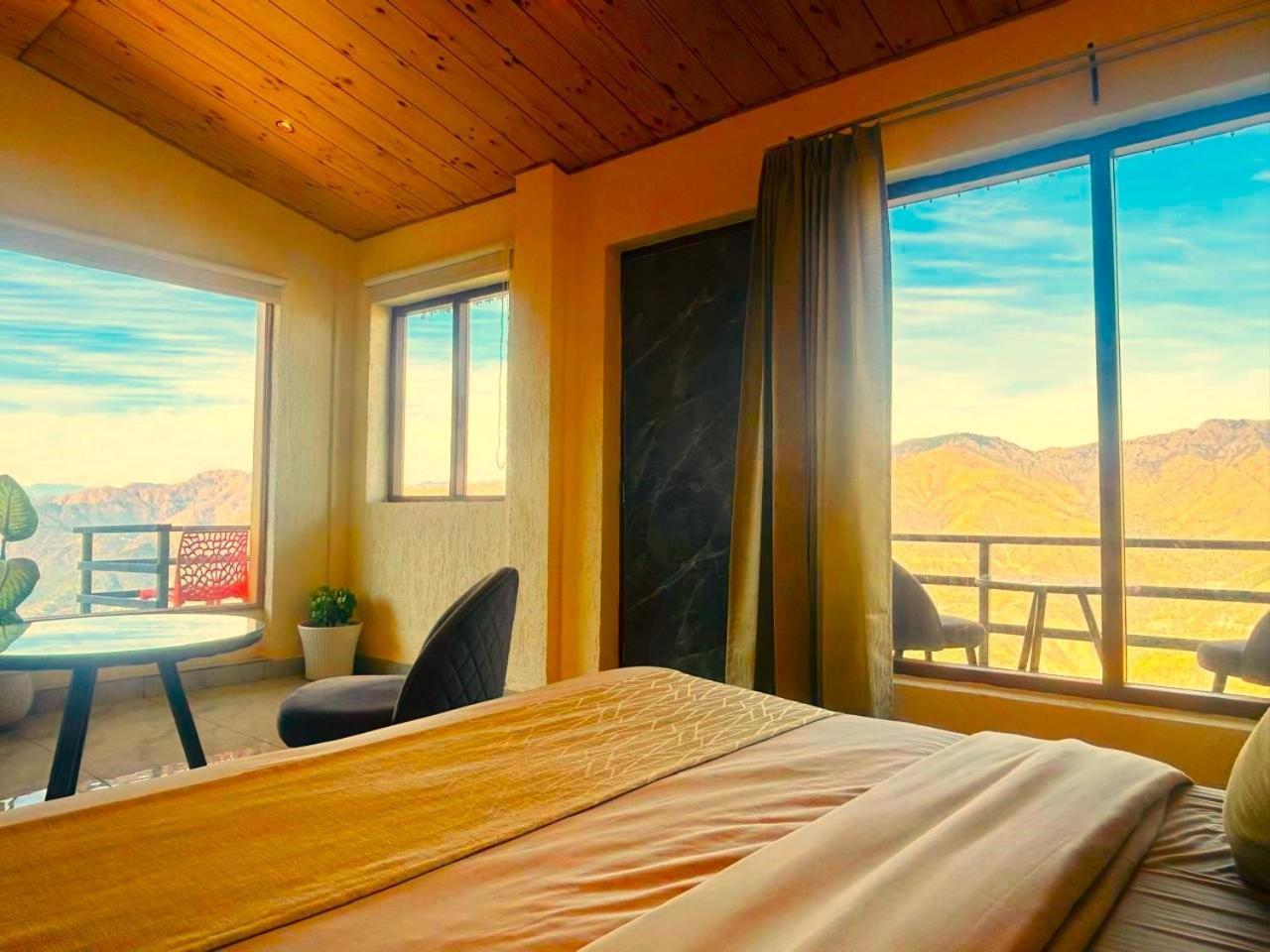 Living On The Edge A Luxury Stay 무소리에 외부 사진
