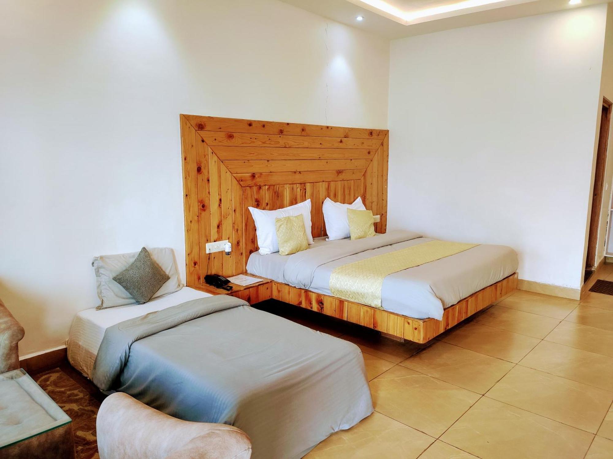 Living On The Edge A Luxury Stay 무소리에 외부 사진